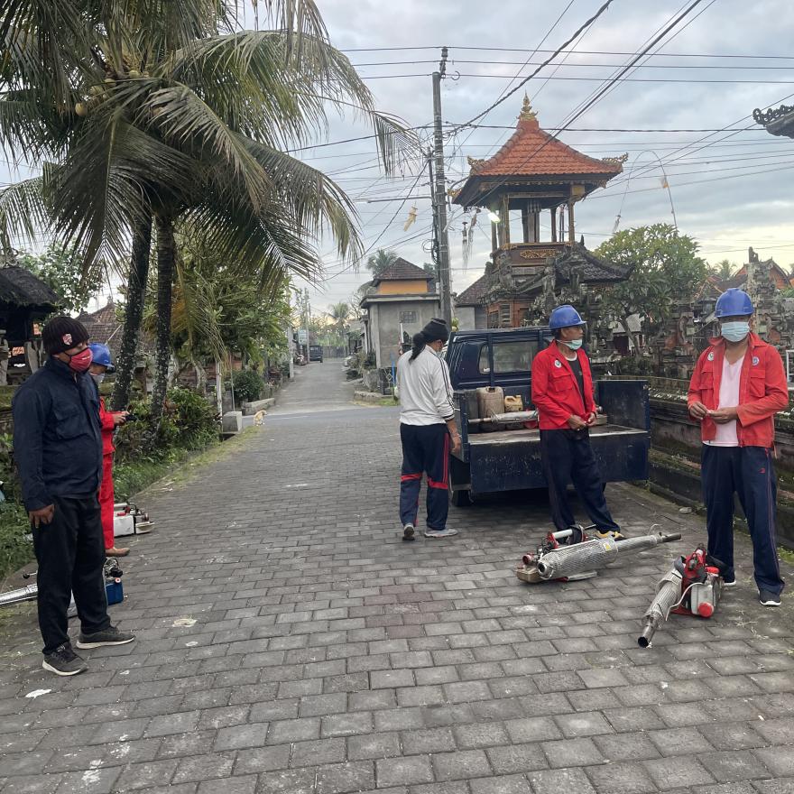 Kegiatan poging banjar dinas unadiwang kangin